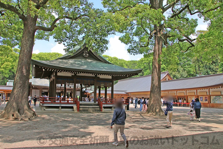 大宮氷川神社 埼玉県さいたま市 の交通安全祈願 車のお祓いについて詳細 交通安全祈願 車のお祓いどっとこむ